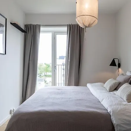 Апартаменты Stylish 3-bedroom *