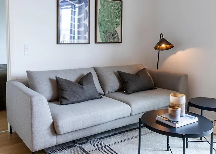 Stylish 3-bedroom Апартаменты