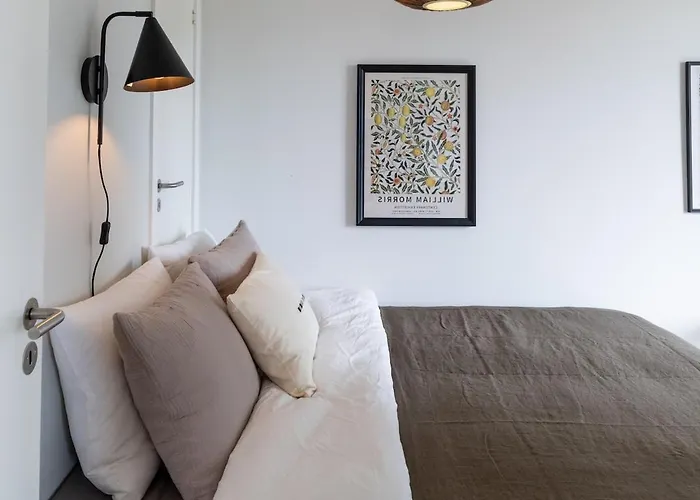 Διαμέρισμα Stylish 3-bedroom *