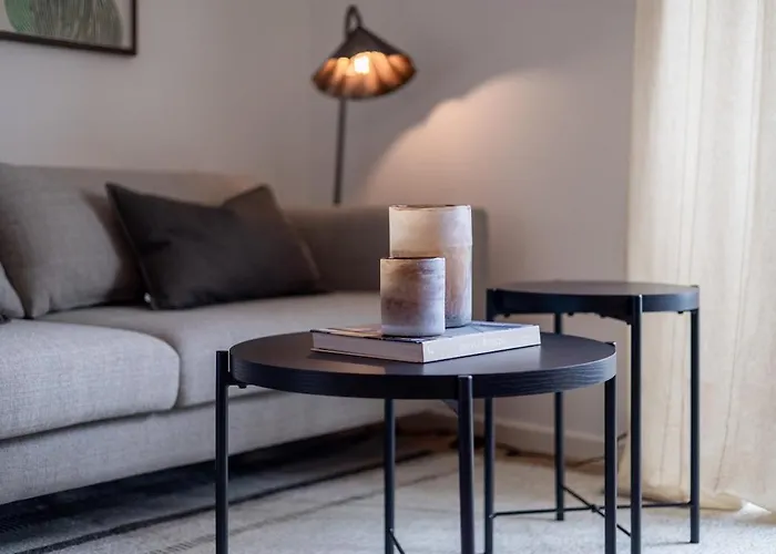 Διαμέρισμα Stylish 3-bedroom *