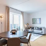Lejlighed Stylish 3-bedroom