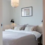 Stylish 3-bedroom *